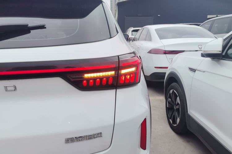 Used EXEED Zhuifeng C-DM 2022 1.5 TCI-DHT 105 km "Chengfeng Qi" Edition Right Rear Taillight