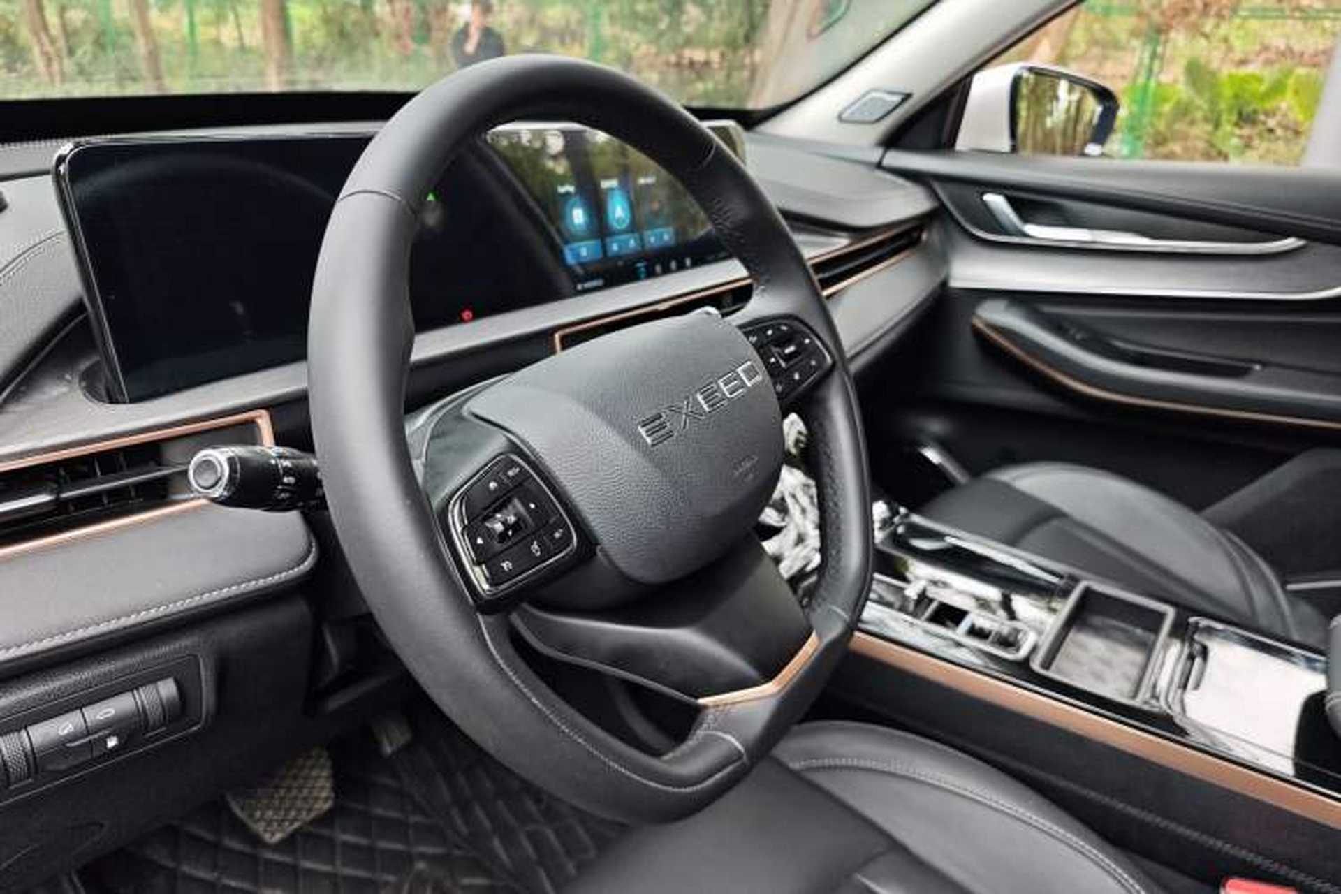 Used EXEED Zhuifeng C-DM 2022 1.5 TCI-DHT 105 km "Chengfeng Qi" Edition Steering Wheel