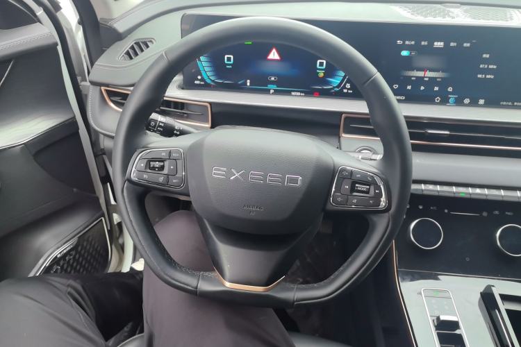 Used EXEED Zhuifeng C-DM 2022 1.5 TCI-DHT 105 km "Chengfeng Qi" Edition Steering Wheel
