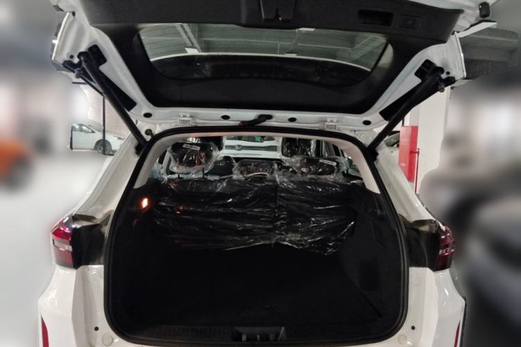 Used EXEED Zhuifeng C-DM 2022 1.5 TCI-DHT 105 km "Chengfeng Qi" Edition Trunk