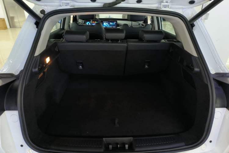 Used EXEED Zhuifeng C-DM 2022 1.5 TCI-DHT 105 km "Chengfeng Qi" Edition Trunk