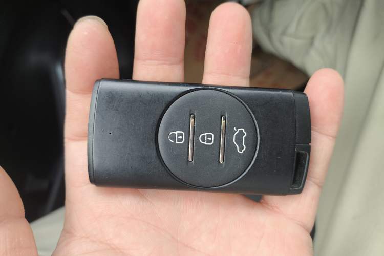 Used EXEED Zhuifeng C-DM 2022 1.5 TCI-DHT 105 km "Chengfeng Qi" Edition Vehicle Key