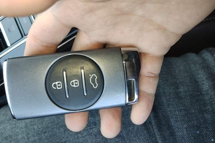 Used EXEED Zhuifeng C-DM 2022 1.5 TCI-DHT 105 km "Chengfeng Qi" Edition Vehicle Key