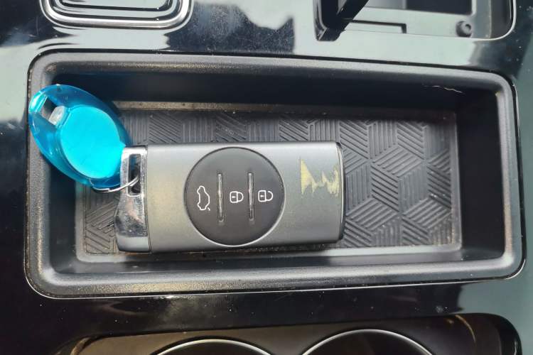 Used EXEED Zhuifeng C-DM 2022 1.5 TCI-DHT 105 km "Chengfeng Qi" Edition Vehicle Key