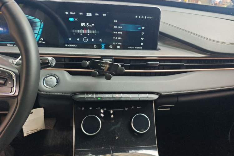 Used EXEED Zhuifeng C-DM 2023 1.5 TCI-DHT 80KM "Chengfengqi" Edition Audio And AC Panel