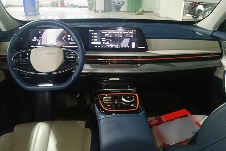 Used EXEED Zhuifeng C-DM 2023 1.5 TCI-DHT 80KM Yu Feng Xing Edition Center Console