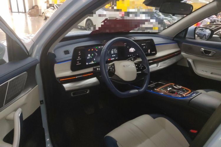 Used EXEED Zhuifeng C-DM 2023 1.5 TCI-DHT 80KM "Chengfengqi" Edition Center Console