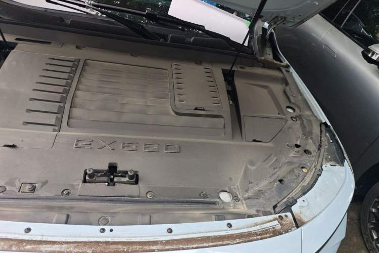 Used EXEED Zhuifeng C-DM 2023 1.5 TCI-DHT 80KM "Chengfengqi" Edition Engine Bay Left