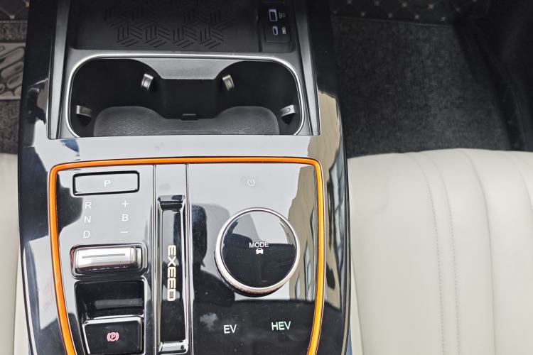 Used EXEED Zhuifeng C-DM 2023 1.5 TCI-DHT 80KM Yu Feng Xing Edition Gear Lever