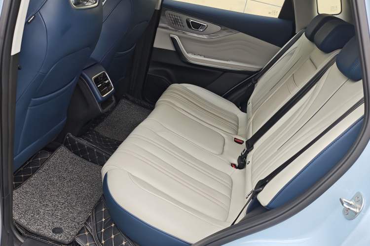 Used EXEED Zhuifeng C-DM 2023 1.5 TCI-DHT 80KM Yu Feng Xing Edition Interior 8