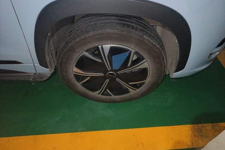 Used EXEED Zhuifeng C-DM 2023 1.5 TCI-DHT 80KM Yu Feng Xing Edition Right Front Wheel Hub