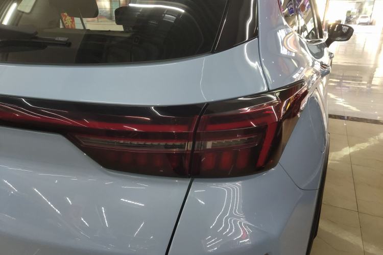 Used EXEED Zhuifeng C-DM 2023 1.5 TCI-DHT 80KM "Chengfengqi" Edition Right Rear Taillight