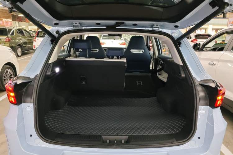 Used EXEED Zhuifeng C-DM 2023 1.5 TCI-DHT 80KM "Chengfengqi" Edition Trunk