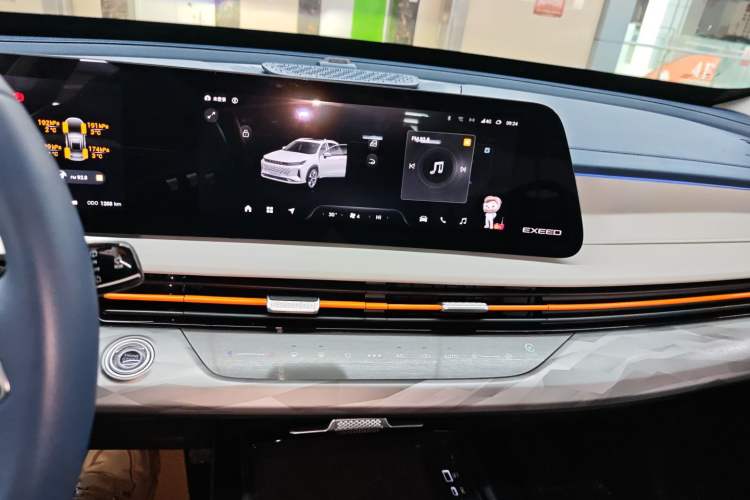 Used EXEED Zhuifeng C-DM 2023 1.5 TCI-DHT 80KM "Chengfengqi" Edition Audio And AC Panel