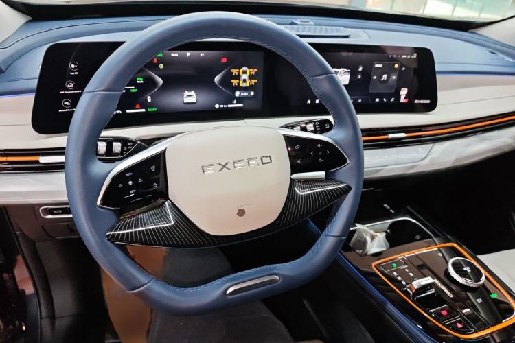Used EXEED Zhuifeng C-DM 2023 1.5 TCI-DHT 80KM "Chengfengqi" Edition Center Console