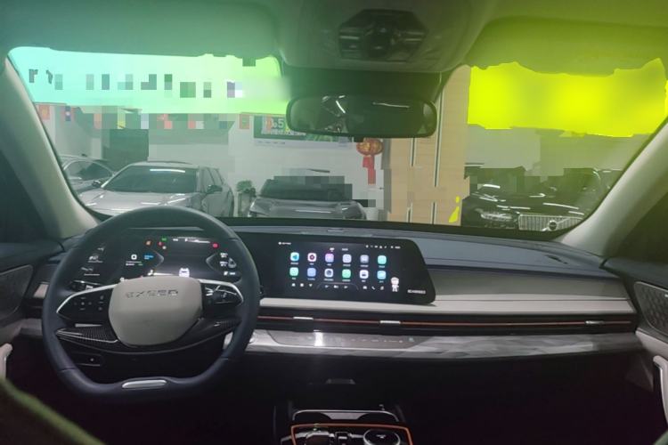 Used EXEED Zhuifeng C-DM 2023 1.5 TCI-DHT 80KM "Chengfengqi" Edition Center Console