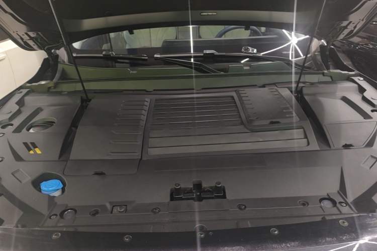 Used EXEED Zhuifeng C-DM 2023 1.5 TCI-DHT 80KM "Chengfengqi" Edition Engine Bay