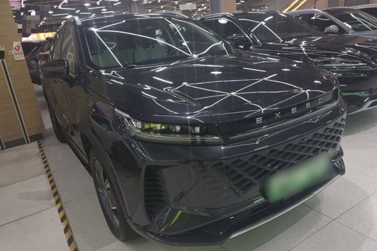 Used EXEED Zhuifeng C-DM 2023 1.5 TCI-DHT 80KM "Chengfengqi" Edition Front Right 45 Deg
