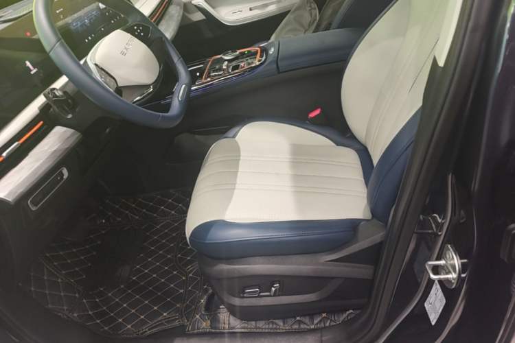 Used EXEED Zhuifeng C-DM 2023 1.5 TCI-DHT 80KM "Chengfengqi" Edition Left Front Seat