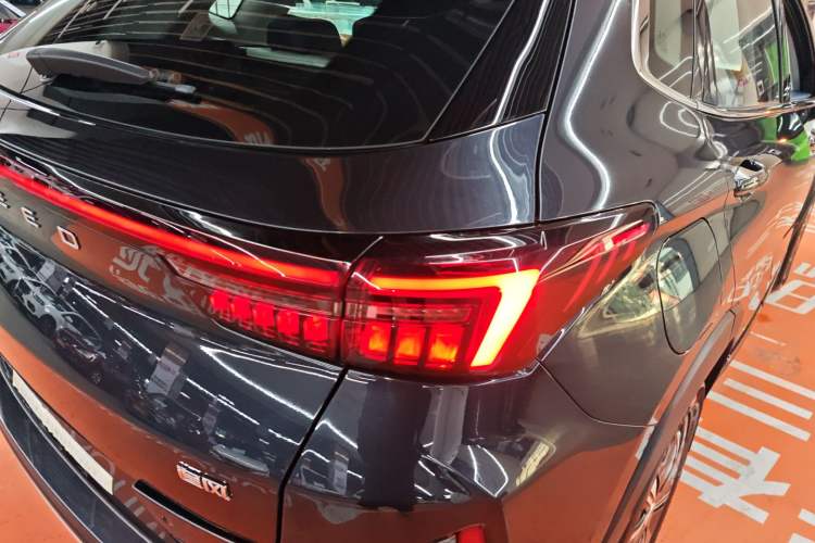 Used EXEED Zhuifeng C-DM 2023 1.5 TCI-DHT 80KM "Chengfengqi" Edition Right Rear Taillight