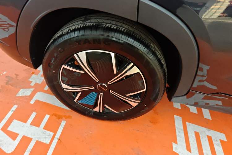 Used EXEED Zhuifeng C-DM 2023 1.5 TCI-DHT 80KM "Chengfengqi" Edition Right Rear Wheel Hub