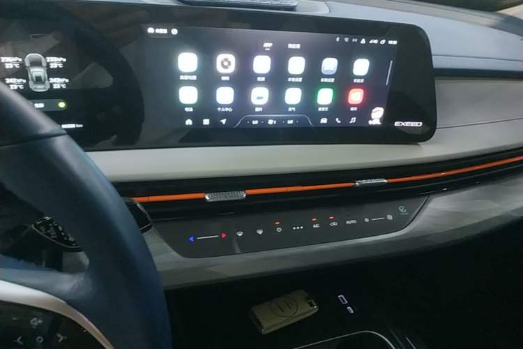Used EXEED Zhuifeng C-DM 2023 1.5 TCI-DHT 80KM Yu Feng Xing Edition Audio And AC Panel