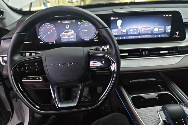 Used EXEED Zhuifeng C-DM 2023 1.5 TCI-DHT 80KM Yu Feng Xing Edition Center Console