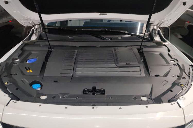 Used EXEED Zhuifeng C-DM 2023 1.5 TCI-DHT 80KM "Chengfengqi" Edition Engine Bay