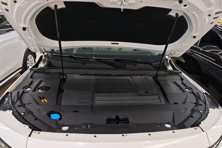 Used EXEED Zhuifeng C-DM 2023 1.5 TCI-DHT 80KM "Chengfengqi" Edition Engine Bay