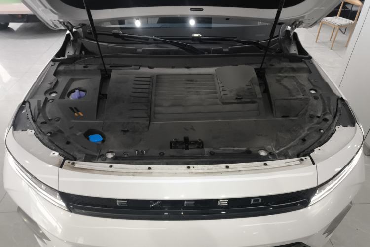 Used EXEED Zhuifeng C-DM 2023 1.5 TCI-DHT 80KM "Chengfengqi" Edition Engine Bay