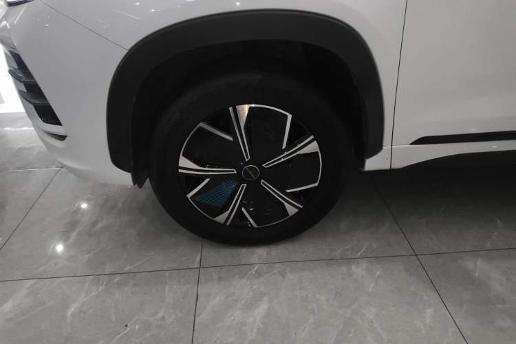 Used EXEED Zhuifeng C-DM 2023 1.5 TCI-DHT 80KM "Chengfengqi" Edition Exterior 4
