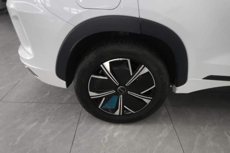 Used EXEED Zhuifeng C-DM 2023 1.5 TCI-DHT 80KM "Chengfengqi" Edition Exterior 5