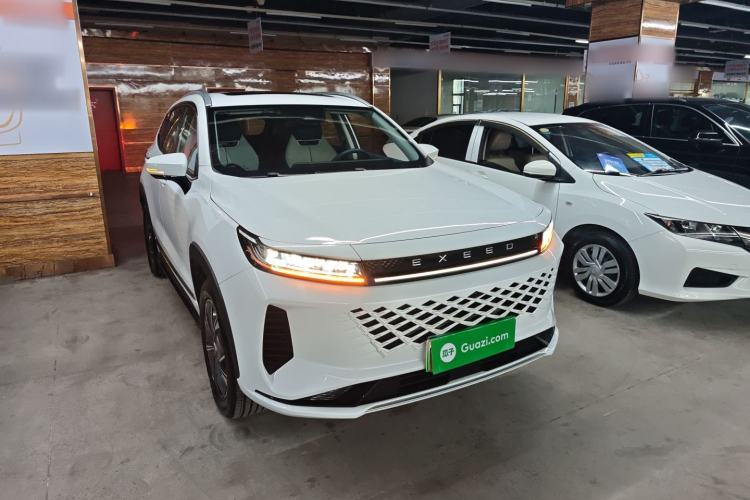 Used EXEED Zhuifeng C-DM 2023 1.5 TCI-DHT 80KM "Chengfengqi" Edition Front Right 45 Deg