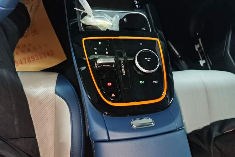 Used EXEED Zhuifeng C-DM 2023 1.5 TCI-DHT 80KM "Chengfengqi" Edition Gear Lever