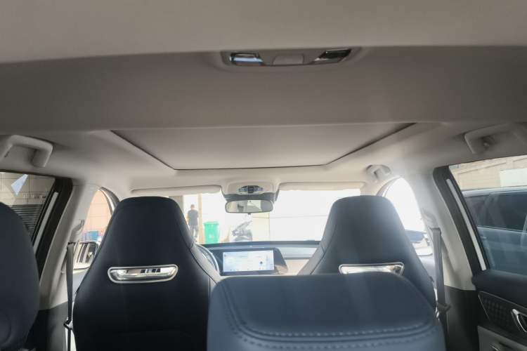 Used EXEED Zhuifeng C-DM 2023 1.5 TCI-DHT 80KM "Chengfengqi" Edition Headliner