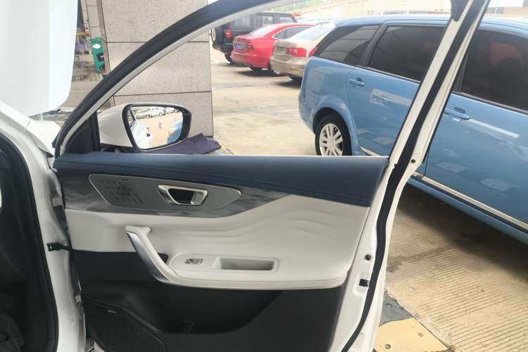 Used EXEED Zhuifeng C-DM 2023 1.5 TCI-DHT 80KM "Chengfengqi" Edition Interior 5