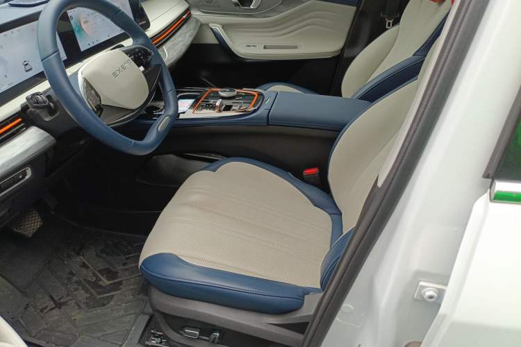 Used EXEED Zhuifeng C-DM 2023 1.5 TCI-DHT 80KM "Chengfengqi" Edition Left Front Seat