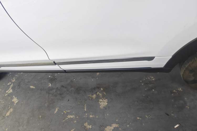 Used EXEED Zhuifeng C-DM 2023 1.5 TCI-DHT 80KM Yu Feng Xing Edition Left Side Sill