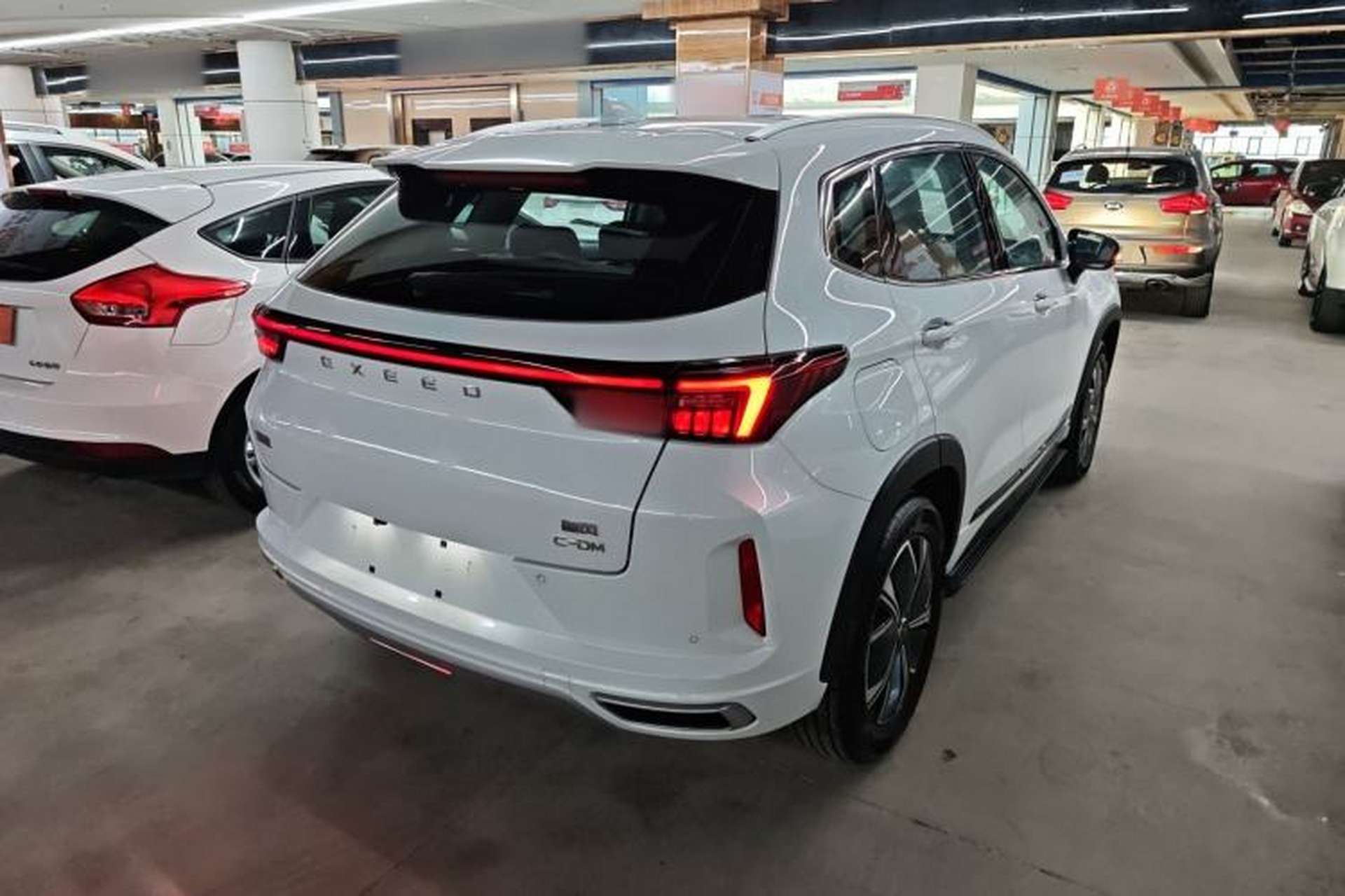Used EXEED Zhuifeng C-DM 2023 1.5 TCI-DHT 80KM "Chengfengqi" Edition Rear Right 45 Deg