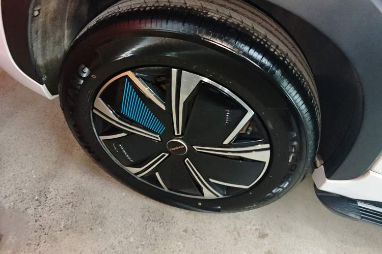 Used EXEED Zhuifeng C-DM 2023 1.5 TCI-DHT 80KM "Chengfengqi" Edition Right Rear Wheel Hub