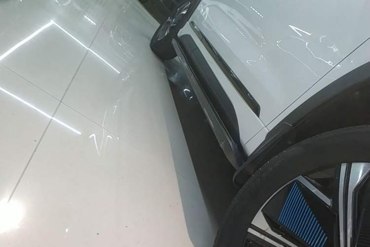 Used EXEED Zhuifeng C-DM 2023 1.5 TCI-DHT 80KM Yu Feng Xing Edition Right Side Sill