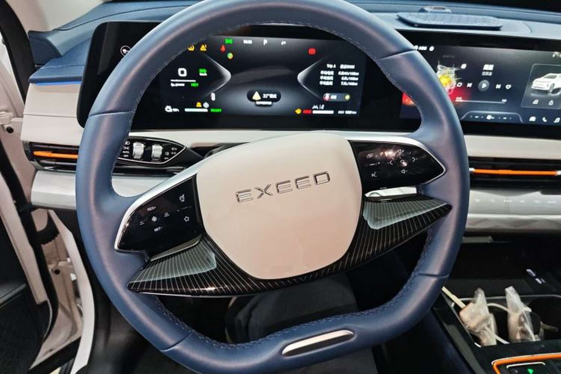 Used EXEED Zhuifeng C-DM 2023 1.5 TCI-DHT 80KM "Chengfengqi" Edition Steering Wheel