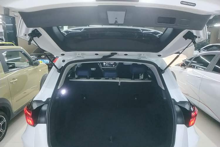 Used EXEED Zhuifeng C-DM 2023 1.5 TCI-DHT 80KM Yu Feng Xing Edition Trunk