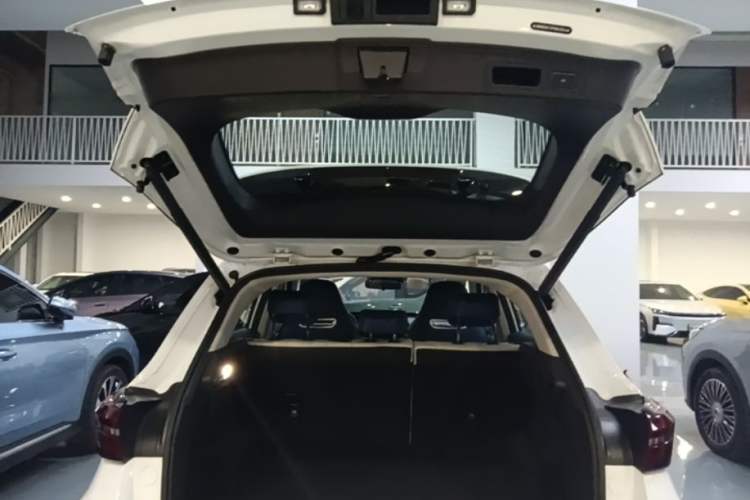 Used EXEED Zhuifeng C-DM 2023 1.5 TCI-DHT 80KM "Chengfengqi" Edition Trunk