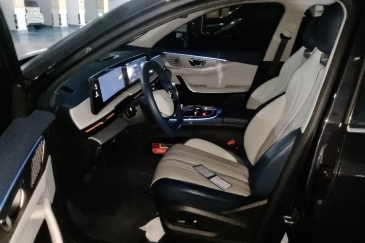 Used EXEED Zhuifeng C-DM 2024 C-DM 1.5 TCI 105KM Land Cruiser Edition Driver Seat