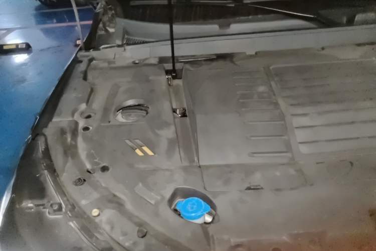 Used EXEED Zhuifeng C-DM 2024 C-DM 1.5 TCI 105KM Land Cruiser Edition Engine Bay Right