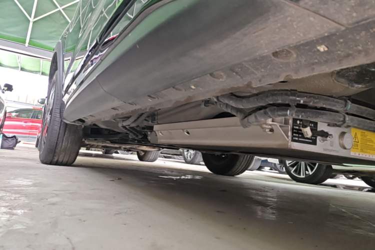 Used EXEED Zhuifeng C-DM 2024 C-DM 1.5 TCI 105KM Land Cruiser Edition Left Side Sill