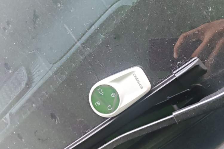 Used EXEED Zhuifeng C-DM 2024 C-DM 1.5 TCI 105KM Land Cruiser Edition Vehicle Key