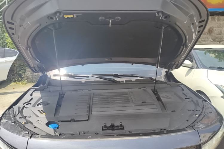 Used EXEED Zhuifeng C-DM 2024 C-DM 1.5 TCI 105KM Land Cruiser Edition Engine Bay