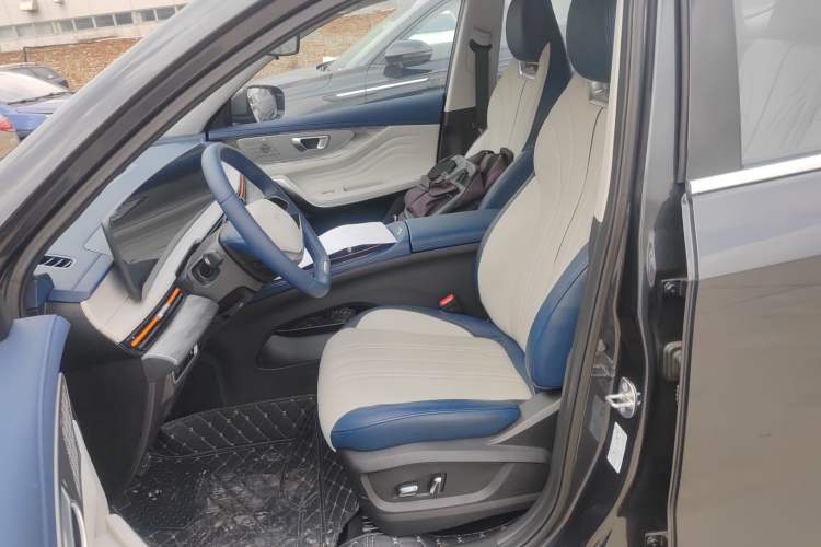 Used EXEED Zhuifeng C-DM 2024 C-DM 1.5 TCI 105KM Luxury Edition Left Front Seat